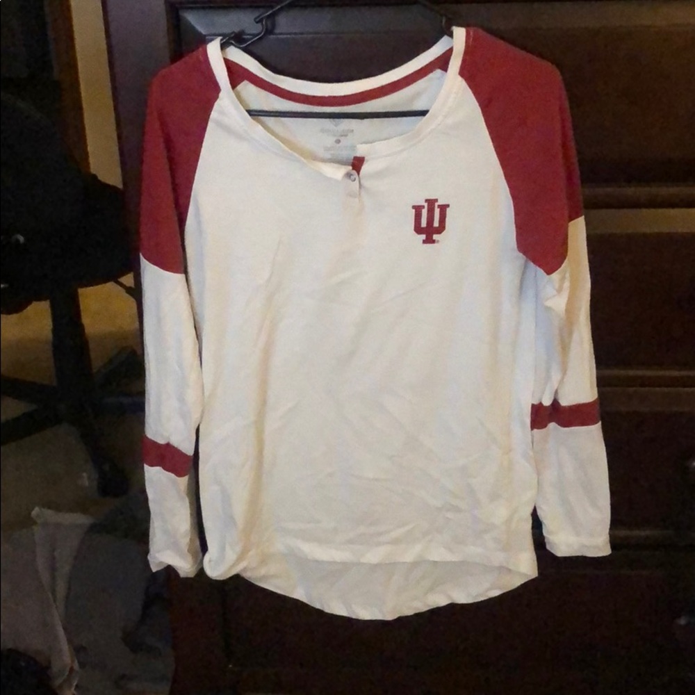 IU long sleeve